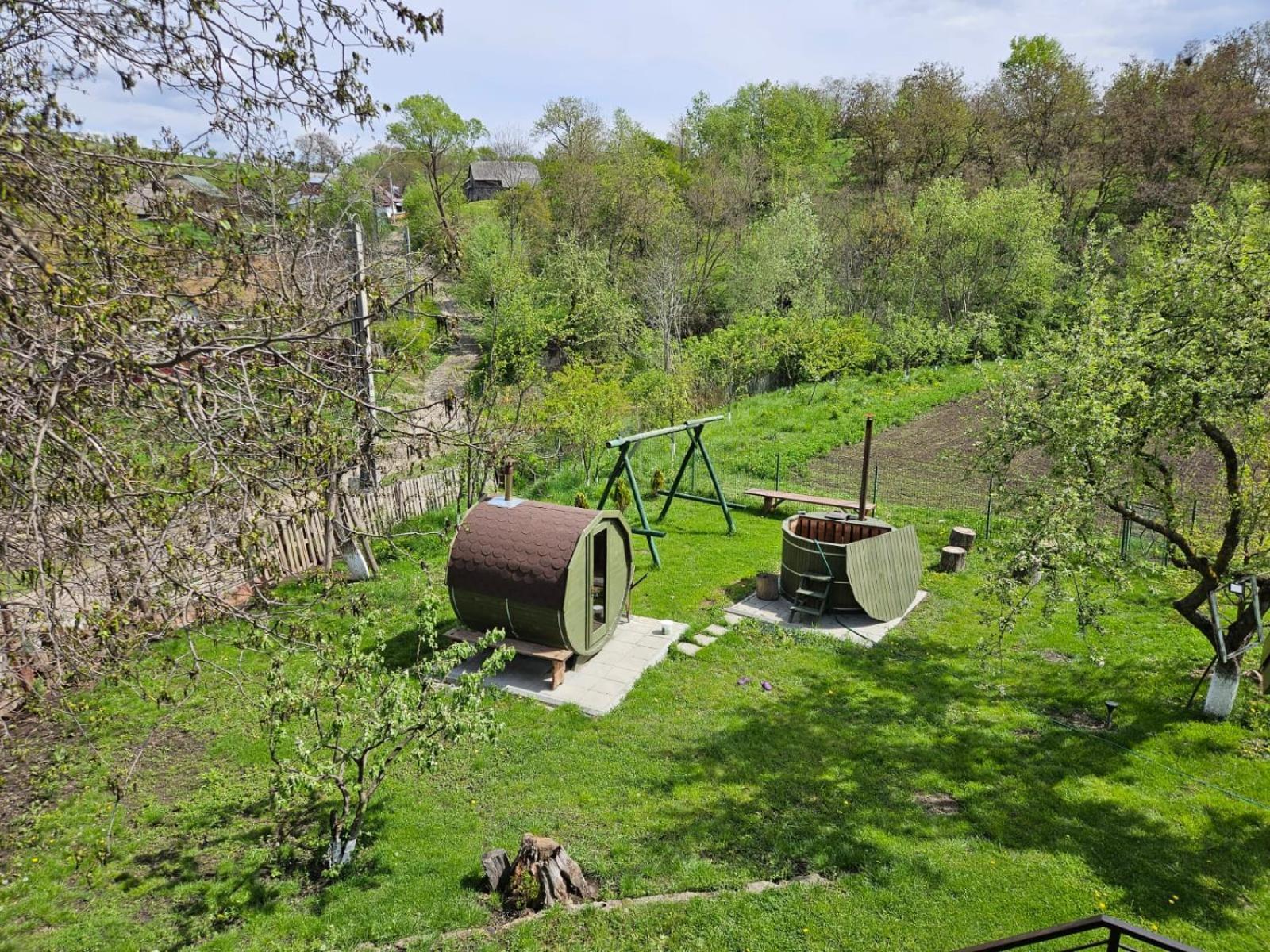 Casa Bunicilor Ciprian Porumbescu Exterior foto